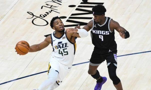 德甲推荐-全明星后米切尔爆发 爵士的上限由他决定