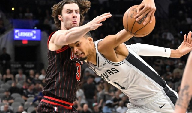 文班亚马砍下41+16+4+3 马刺轻取公牛豪取9连胜