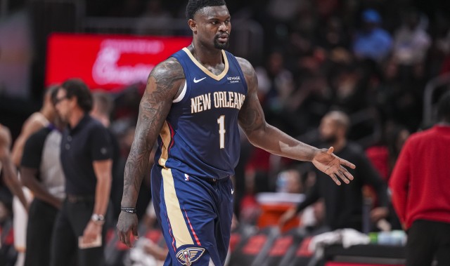 情何以堪！华子生涯10002分 比他早一年进入联盟的锡安只有5795分